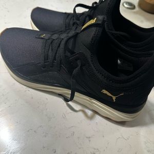 Puma women’s sneakers